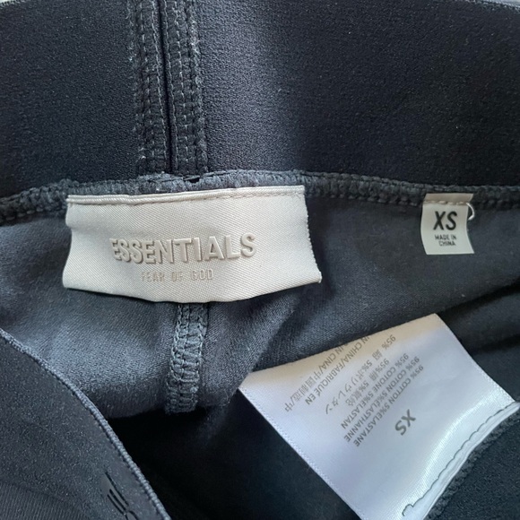 Essentials Fear of God 2 Piece Set - Picture 5 of 6